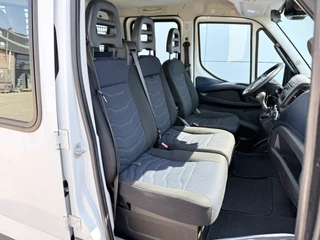 Iveco Daily Iveco Daily 35S16 2.3 Automaat Dubbele Cabine Trekhaak 3.5t Climate Control 7 Zitplaatsen Standkachel DC - afbeelding nr 9