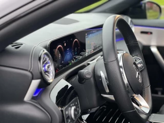 Mercedes-Benz CLA Mercedes CLA-klasse 250 e AMG CLA250e Coupe Panoramadak|Keyless|Advanced sound|Sfeerverlichting|Night pakket - afbeelding nr 31