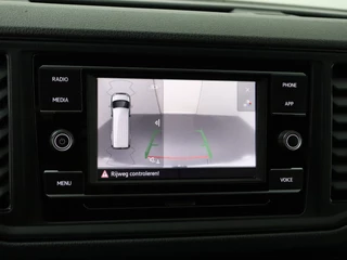 MAN TGE | Airco | Cruise | 3-Persoons | 270 Graden deuren | Betimmering - afbeelding nr 17