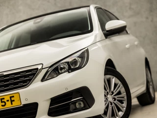 Peugeot 308 Peugeot 308 1.2 PureTech Sport (PANORAMADAK, APPLE CARPLAY, GROOT NAVI, LEDEREN SPORTSTOELEN, STOELVERWARMING, 360 CAMERA, GETINT GLAS, CRUISE, NIEUWSTAAT) - afbeelding nr 17