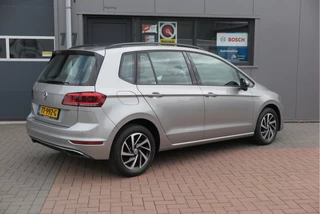 Volkswagen Golf Sportsvan Cruise-control,PDC, LMV,Achteruitrijcamera ,Stoelverwarming, Navigatie . etc. . - afbeelding nr 11