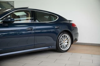 Porsche Panamera Porsche Panamera 4.8 Turbo S|571PK|Exclusive|1ste Eig|Org.NL|Dealer Onderhouden|Full Options|UNIEK - afbeelding nr 30