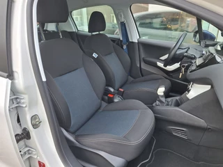Peugeot 208 Peugeot 208 1.0 VTi LIKE 5Drs /Airco/Cruise/Garantie - afbeelding nr 20