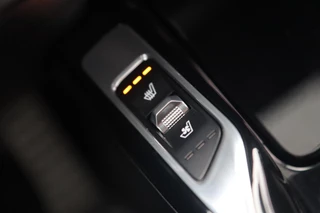 Kia Sorento Kia Sorento 1.6 T-GDI 4WD / PANO / KEYLESS / HUD / 360 / VOLLEDIG UITGEVOERD! - afbeelding nr 16