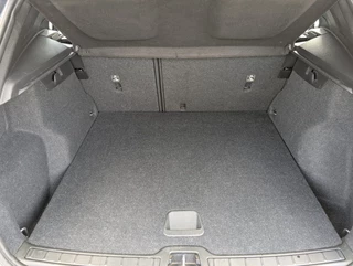 Volvo XC40 Volvo XC40 2.0 T4 | Navigatie | Parkeersensoren - afbeelding nr 8