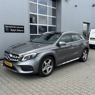 Mercedes-Benz GLA Mercedes-Benz GLA *trekhaak, pano dak* 180 AMG - afbeelding nr 1