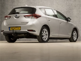 Toyota Auris Automaat (NAVIGATIE, CLIMATE, CAMERA, TREKHAAK, SPORTSTOELEN, CRUISE, PARKEERSENSOREN, KEYLESS, NIEUWE APK, NIEUWSTAAT) - afbeelding nr 5