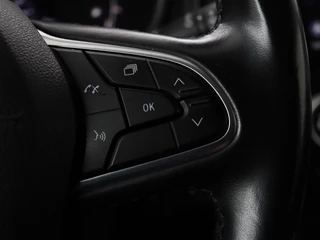 Renault Mégane Renault Mégane 1.3 TCe Intens | Automaat | Carplay | Full LED |  Navigatie | Cruise control | Climate control | Parkeerhulp | Keyless | DAB | Getint glas - afbeelding nr 14