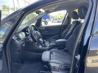 BMW 2 Serie 50% deal 9.225,- ACTIE Sportstoelen / Navi / Clima / Telefoon / Cruise - afbeelding nr 4