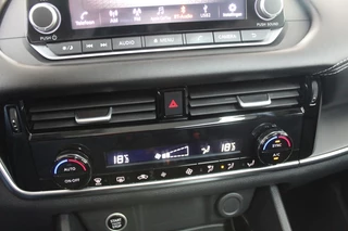 Nissan QASHQAI Nissan QASHQAI 1.3 MHEV X Acenta Panoramadak / automaat / 19
