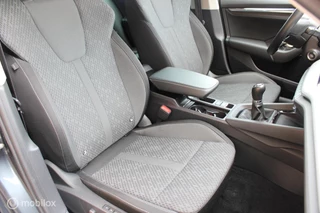 Škoda Octavia Skoda Octavia Combi 1.0 TSI Business Edition Plus, Stuur + stoel verwarming, Memory seats, Digitaal dashboard, Elektrische kofferbak, Head up display, Dodehoek detectie, Clima, App connect, Cruise, Navi. - afbeelding nr 11