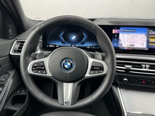 BMW 3 Serie BMW 330e Touring xDrive M-Sport|Driv. Ass. Prof|Pano|H&K|Head up|Zeer compleet|Topstaat! - afbeelding nr 4