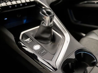 Peugeot 5008 Peugeot 5008 1.2 PureTech GT-Line (APPLE CARPLAY, PANORAMADAK, 360 CAMERA, CRUISE, CLIMATE, LM VELGEN, NIEUWE APK, NIEUWSTAAT) - afbeelding nr 12