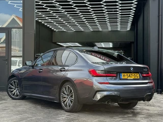 BMW 3 Serie BMW 3-serie 330i M Executive Edition|LEDER|PANO|HUP - afbeelding nr 12