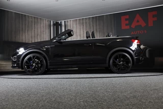 Volkswagen T-Roc Volkswagen T-Roc Cabrio 1.5 TSI R-Line / AUT / Acc / Digital Cockpit / Lane Assist / Dode Hoek / Leder / Camera / Navi / 20 Inch - afbeelding nr 35