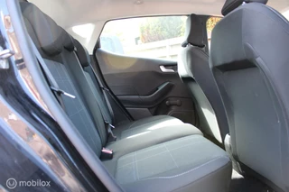 Ford Fiesta Ford Fiesta 1.1 Trend LANE ASSIST APPLE CARPLAY NAVIGATIE DAB - afbeelding nr 17