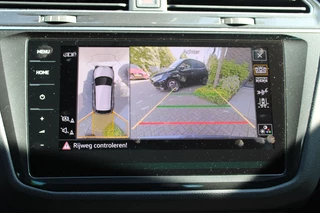 Volkswagen Tiguan Volkswagen Tiguan 1.5 TSI R-Line DSG Virtual/Navi/Leer/360view 