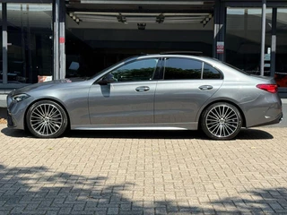 Mercedes-Benz C-Klasse Mercedes C-klasse 180 AMG Line Aut*Led*Pano*Acc*360°*Sfeer. - afbeelding nr 3