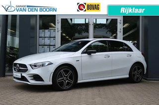 Mercedes-Benz A-Klasse A250e AMG-Line, All Season Banden, Trekhaak, Dode Hoek Monitor, etc.