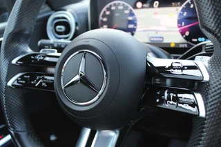 Mercedes-Benz C-Klasse Mercedes C-klasse Estate 200 AMG/Pano/19inch/Sfeer/Headup/Night - afbeelding nr 39