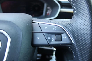 Audi Q3 Audi Q3 Sportback 35 TFSI 150PK S-TRONIC 7 S EDITION * NIEUWSTAAT * | S-LINE EXTERIEUR | S-LINE INTERIEUR | AUDI VIRTUAL COCKPIT | PANORAMISCH SCHUIF / KANTELDAK | NAVIGATIE | TWIN LEDEREN BEKLEDING ZWART MET ROTSGRIJS STIKSEL | VOORSTOELEN VERWARMBAAR | ACHTERUITRIJCAMERA | PARKEERSENSOREN VOOR / ACHTER | DODEHOEK DETECTIE |  ALARM SYSTEEM | FULL LED KOPLAMPEN INCLUSIEF LED ACHTERLICHTEN | ZWARTE HEMELBEKLEDING | AUDI SOUND SYSTEM | AMBIENTE VERLICHTING | 18