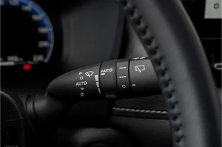 Toyota RAV4 Leder Camera Trekhaak 19