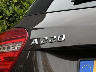 Mercedes-Benz A-Klasse Mercedes A-klasse 220 4Matic Prestige, CRUISE, NAVI, CAMERA, LEDER, LED, XENON, AIRCO, PDC, LICHTMETAAL 18