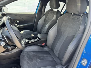 Peugeot 208 Peugeot 208 1.2 PureTech GT Pack 130PK Automaat Adaptive cruise control Climate control Leder/ Alcantara Stoelverwarming Full LED - afbeelding nr 3