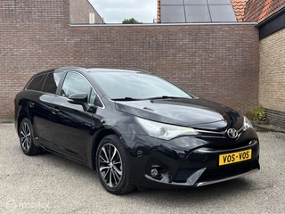 Toyota Avensis Toyota Avensis 1.8 VVT-i Dynamic | Camera| Stoelverw| AUT - afbeelding nr 10