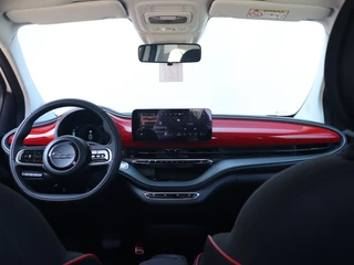 Fiat 500e Fiat 500e RED 42 kWh | Pack Fomfort | 360 PDC | Winter - afbeelding nr 10