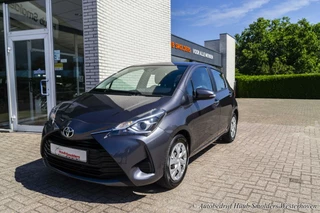 Toyota Yaris Toyota Yaris 1.0 VVT-i Aspiration met navigatie - afbeelding nr 39