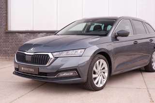 Škoda Octavia Škoda Octavia Combi 1.4 TSI iV PHEV Business Edition Plus | Head-Up | Carplay | LED | Camera | Memory | Navi | Sfeerverl. - afbeelding nr 23