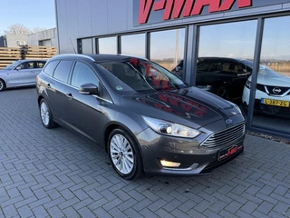 Ford Focus Ford Focus Wagon 1.0 Titanium Navi Xenon Trekhaak Clima Stoelverw - afbeelding nr 5