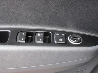 Hyundai i10 Hyundai I10 Automaat 5 Deurs Clima Stoelverwarming - afbeelding nr 16