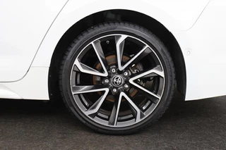 Toyota Corolla Toyota Corolla 2.0 Hybrid Premium | Leder | Head-Up |  Stoelverwarming | Trekhaak | Adaptive cruise | Matrix LED | Carplay | Keyless | Camera - afbeelding nr 34