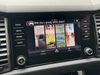 Škoda Kodiaq Skoda Kodiaq 1.5 TSI Sportline Automaat | Trekhaak uitklapbaar | Navigatiesysteem | Stoelverwarming | Stuurverwarming | Getint glas | Cruise control | 20 inch lichtmetalen velgen | Achteruitrijcamera | Parkeersensoren voor en achter - afbeelding nr 24