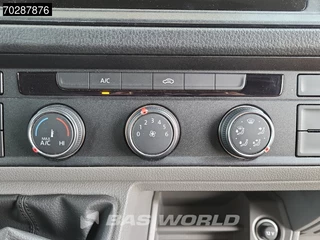Volkswagen Crafter Volkswagen Crafter 140pk L4H3 Trekhaak Airco Cruise Camera Parkeersensoren Euro6 L3H2 15m3 Airco Cruise control - afbeelding nr 16