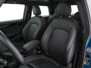 MINI Electric (INCL-BTW) Aut. *PANO | FULL-LEATHER | FULL-LED | HARMAN/KARDON-AUDIO | KEYLESS | CAMERA | SPORT-SEATS | NAVI-FULLMAP  | ECC | AMBIENT-LIGHT | DAB | DIGI-COCKPIT | PDC | 17