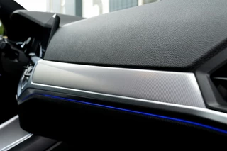 BMW 3 Serie BMW 3 Serie 318i M-Sport Rijklaarprijs-Garantie Navigatie Leder sport interieur  Live Cockpit Plus - afbeelding nr 15