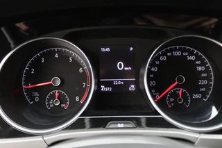 Volkswagen Touran Climate, ACC, Stoelverwarming, Elektrische Achterklep, Trekhaak, 18'' - afbeelding nr 4