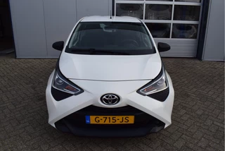 Toyota Aygo Toyota Aygo 1.0 VVT-i x-fun | Airco | NL-Auto | 5-deurs | Bluetooth - afbeelding nr 2