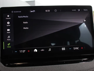 Škoda Enyaq iV Skoda Enyaq iV 60 Airco Navi Carplay Adaptive Cruise Control Park Pack + Camera Full LED Stoel/Stuurverwarming - afbeelding nr 26
