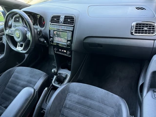 Volkswagen Polo Volkswagen Polo 1.2 TSI R-LINE NAVI CARPLAY 110PK - afbeelding nr 23