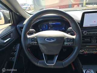 Ford Focus Ford Focus Wagon 1.5 EcoB ST Line X Full Options Pano/ACC/HUD/Winterpakket/Led - afbeelding nr 16