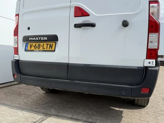 Renault Master Renault Master T33 2.3 DCI 135PK L2H2 Airco Cruise Control Parkeersensoren LED - afbeelding nr 15