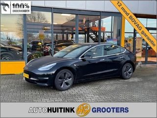 Tesla Model 3 - 162129010-0