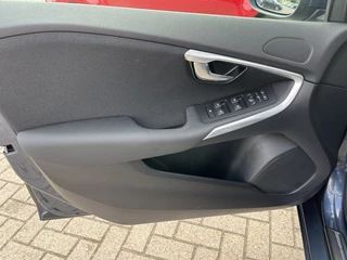 Volvo V40 Volvo V40 1.5 T2 Polar+ | Automaat | Navigatie | Cruise Control | LED verl - afbeelding nr 15