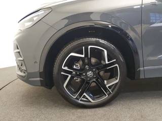 Volkswagen Tiguan Volkswagen Tiguan 1.5 eTSI 150pk DSG/AUT R-Line LEDER, Wegklapbare trekhaak, Panoramadak - afbeelding nr 23