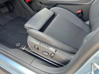 Ford Explorer Ford Explorer Extended Range RWD 77 kWh 286pk | Driver Assistance Pack | AGR Stoelen | Wegklapbare Trekhaak | Ford Voorraad - afbeelding nr 17