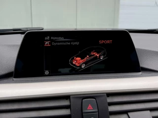 BMW 3 Serie BMW 3-serie 330e 252pk Centennial High Executive | Plug In Hybride | Lage KM NAP ! | Luchtvering | Compleet | NL Auto & Dealeronderhouden | - afbeelding nr 33